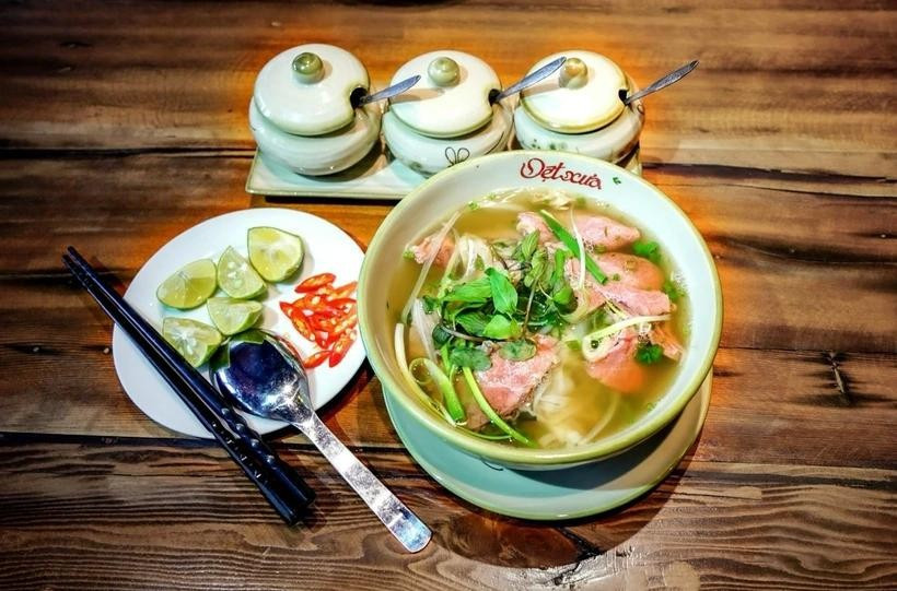 Pho (noodle soup) is a distinctive cultural feature of Hanoi. (Photo: VNA)