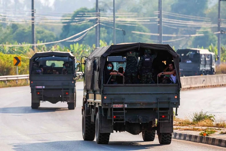 Multinational victims of scam centres, who were tricked or trafficked into working in Myanmar, travel on army trucks after they were sent to Thailand, in Phop Phra district, Tak province, February 12, 2025. (Photo: Reuters)