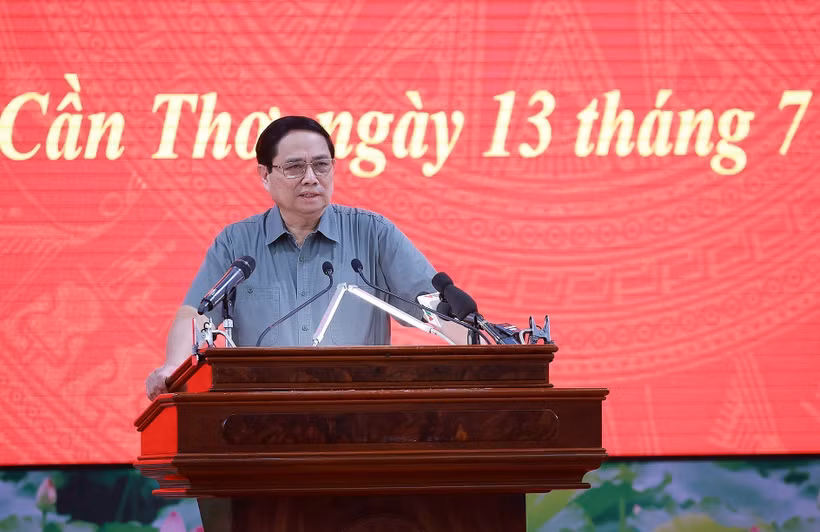 Prime Minister Pham Minh Chinh addresses the conference (Photo: VNA)
