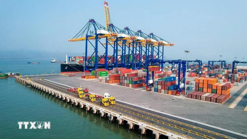 At Lach Huyen port in Hai Phong city (Photo: VNA)