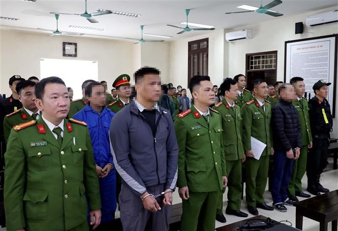 Defendants at the court (Photo: VNA)