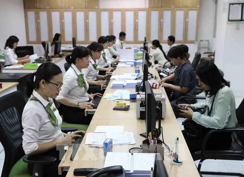 Vietnam to enforce 8% capital adequacy ratio for banks from September 15 (Photo: VNA)