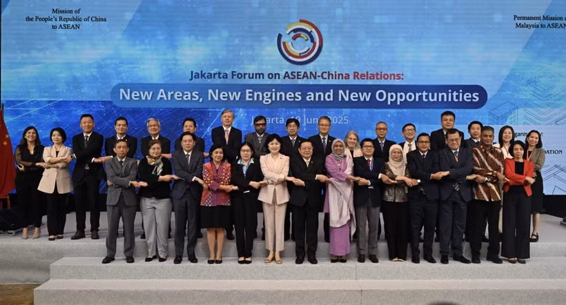 At the Jakarta Forum on ASEAN – China Relations in Indonesia on June 19 (Photo: asean.org)