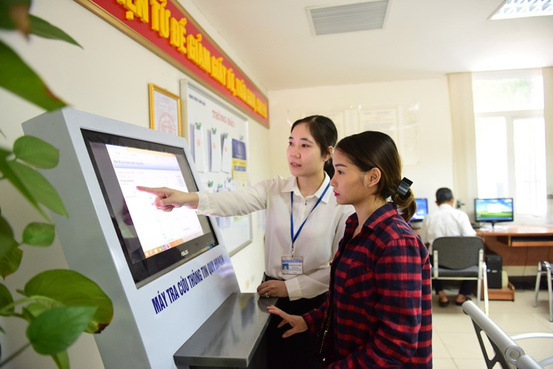 The Ministry of Industry and Trade is the top performer among ministries regarding public and business service delivery in 2024. (Photo: erav.vn)