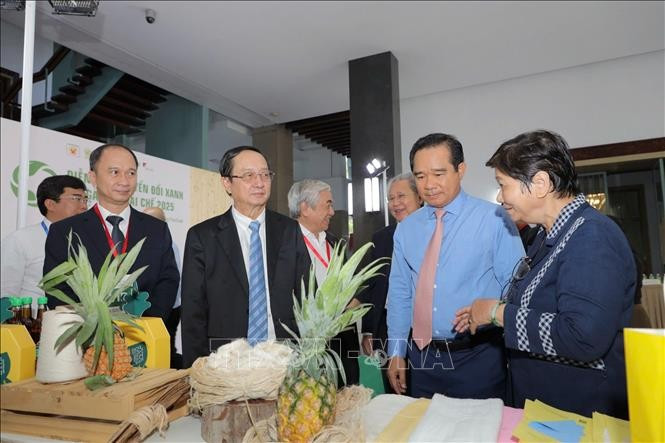 At the exhibition in HCM City on July 31. (Photo: VNA)