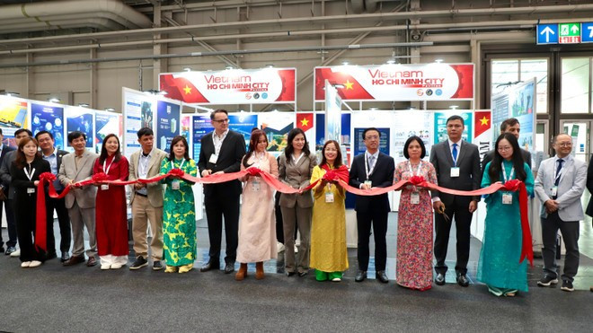At the launch of Vietnam booth at EMO Hannover 2025. (Photo: VNA)