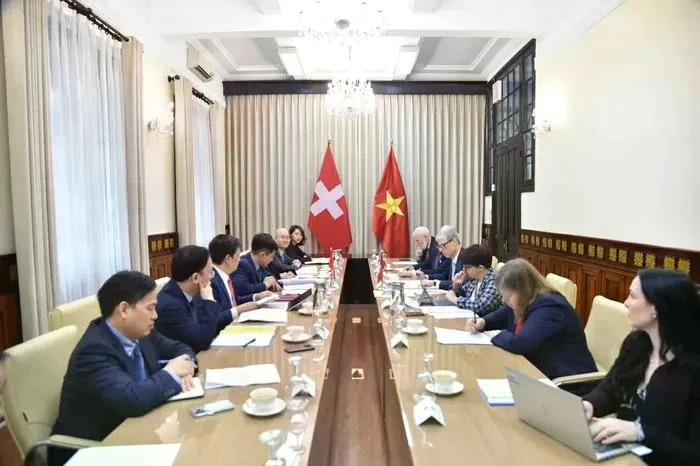 Vietnam and Switzerland hold director general-level political consultation between the two foreign ministries on February 20. (Photo: VNA)