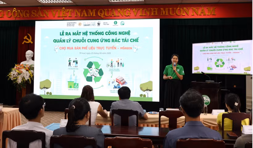 A view of the Aptech Talk session. (Photo: VNA)