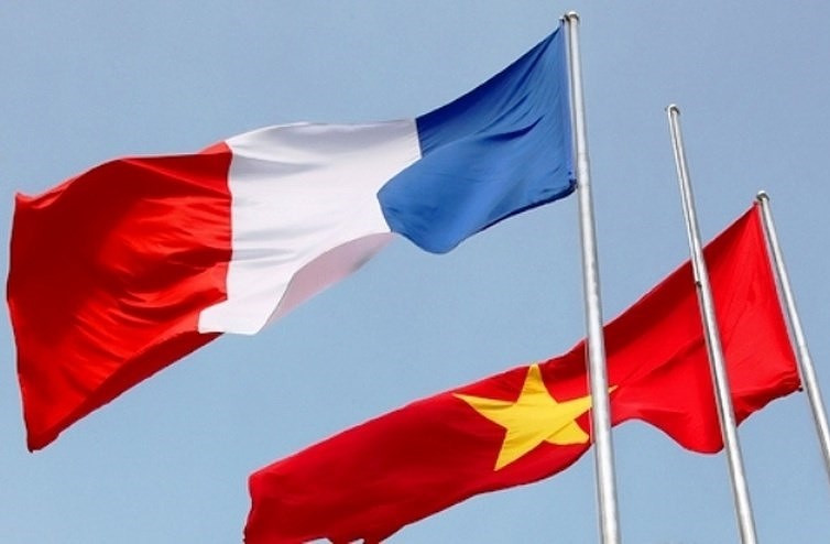 Vietnam congratulates France on 236th National Day