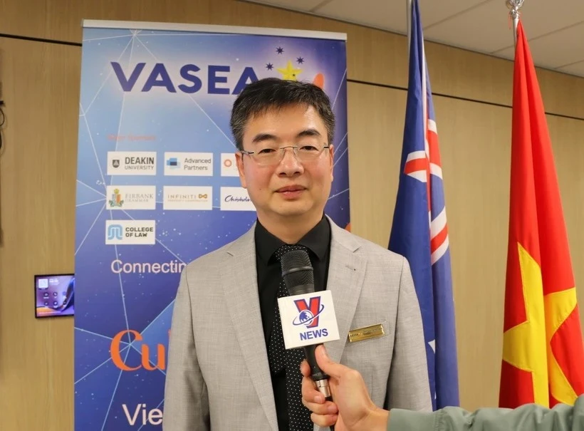 Professor Nghiem Duc Long, Director of the Centre for Environment and Water at the University of Technology Sydney (UTS) and President of the Vietnamese Australian Scholars and Experts Association (VASEA) (Photo: VNA)