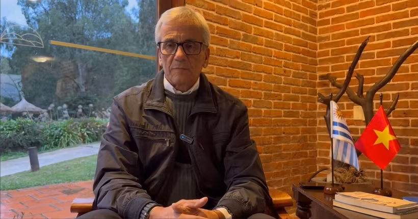 General Secretary of the Communist Party of Uruguay (PCU) and Minister of Labour and Social Security Juan Castillo. (Photo: VNA)