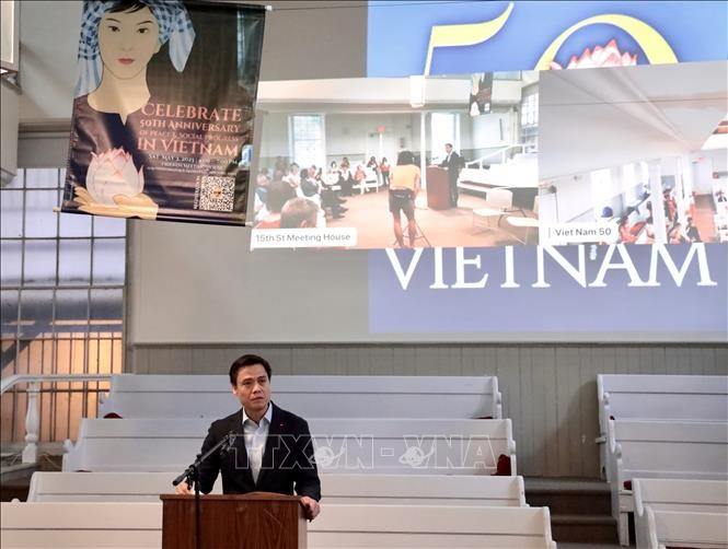 Ambassador Dang Hoang Giang, Permanent Representative of Vietnam to the UN, addresses the event "50th anniversary of peace and social progress in Vietnam".(Photo: VNA)