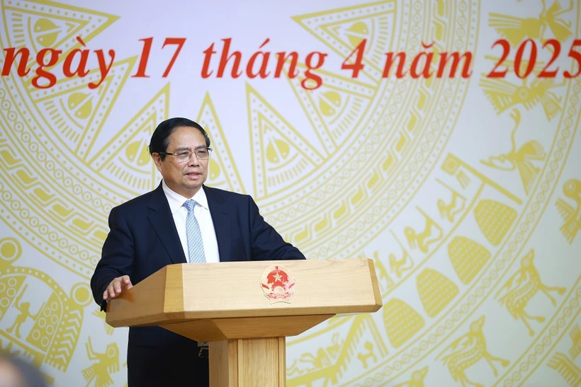 PM Pham Minh Chinh speaks at the meeting (Photo: VNA)