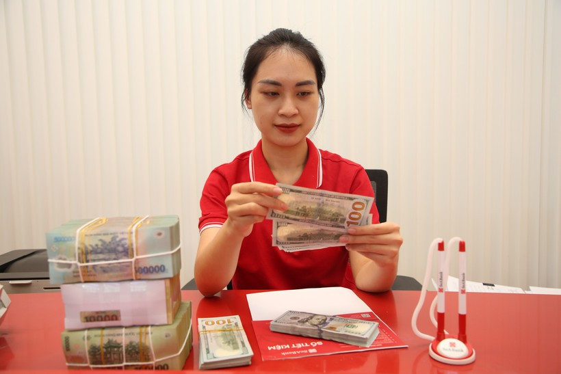 In the first half of 2025, Vietnam’s commercial banks report profits that surpassed expectations (Photo: VietnamPlus)