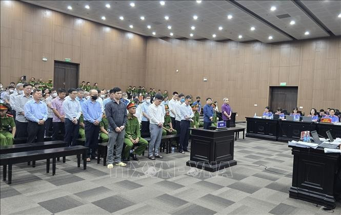 Defendants at the court (Photo: VNA)