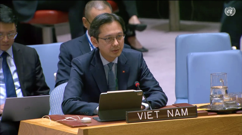 Ambassador Do Hung Viet, Permanent Representative of Vietnam to the United Nations, speaks at the event. (Photo: VNA)