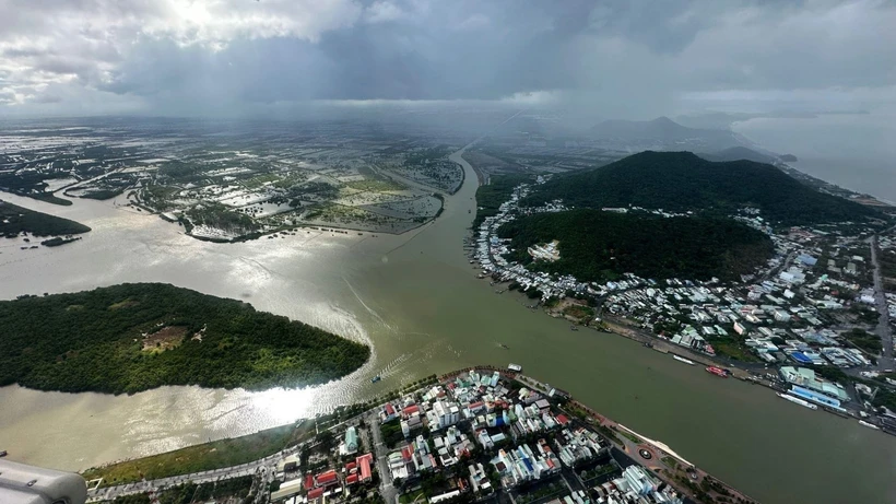 Localities in the Mekong Delta region have been striving to develop distinctive tourism products to turn the region into a prominent tourist area in Vietnam. (Photo: VNA)