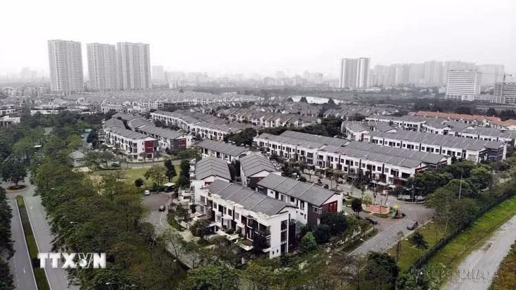 High-end apartment projects in Gamuda Gardens Urban Area in Hanoi are developed by Malaysian real estate group Gamuda Land. (Photo: VNA) 