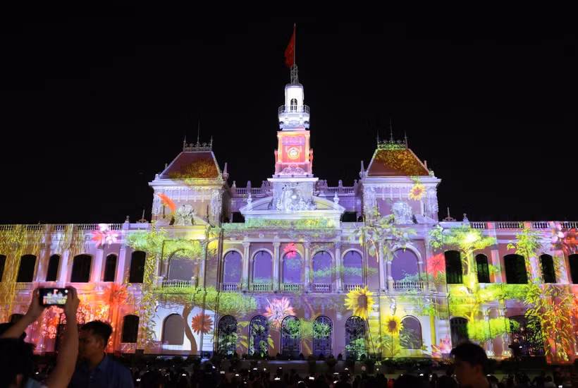 A 3D mapping show by artists from Belgium (Photo: VNA)