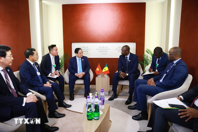 At a meeting between Vietnamese Prime Minister Pham Minh Chinh and his Senegalese counterpart Ousmane Sonko. (Photo: VNA)