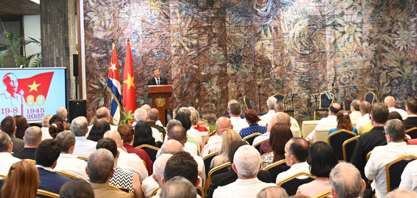 The ceremony held at the Palace of the Revolution in Havana on August 25 to celebrate the 80th anniversary of Vietnam’s National Day. (Photo: VNA)