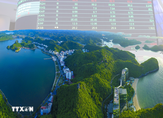 Under the national plan for managing and phasing out ozone-depleting substances (ODS) and controlled greenhouse gases, Vietnam aims to directly reduce about 11.2 million tonnes of CO2 equivalent by 2045. (Photo: VNA)