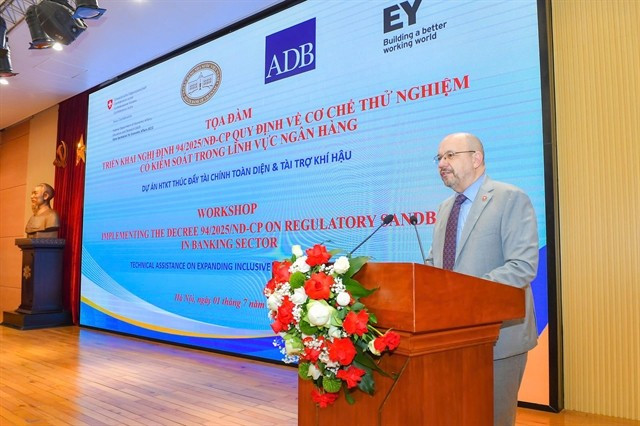 Swiss Ambassador to Vietnam Thomas Gass speaks at the event (Photo: VNA)