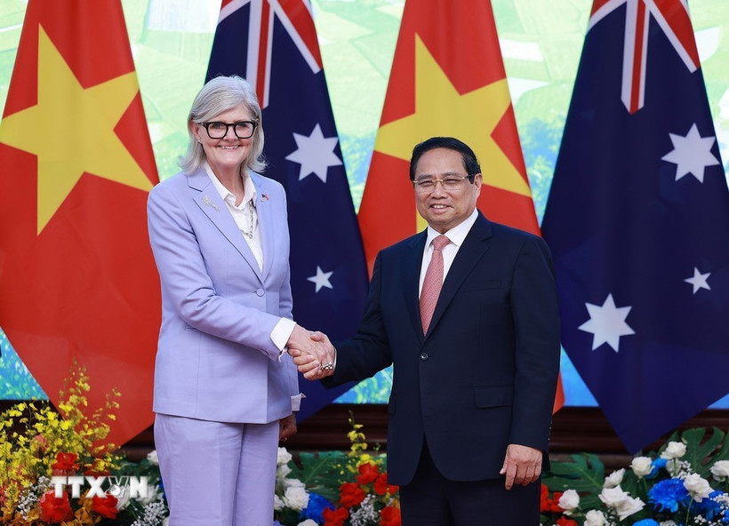 Prime Minister Pham Minh Chinh meets with Australian Governor-General Sam Mostyn. (Photo: VNA)