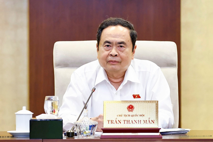 NA Chairman Tran Thanh Man speaks at the meeting (Photo: VNA)