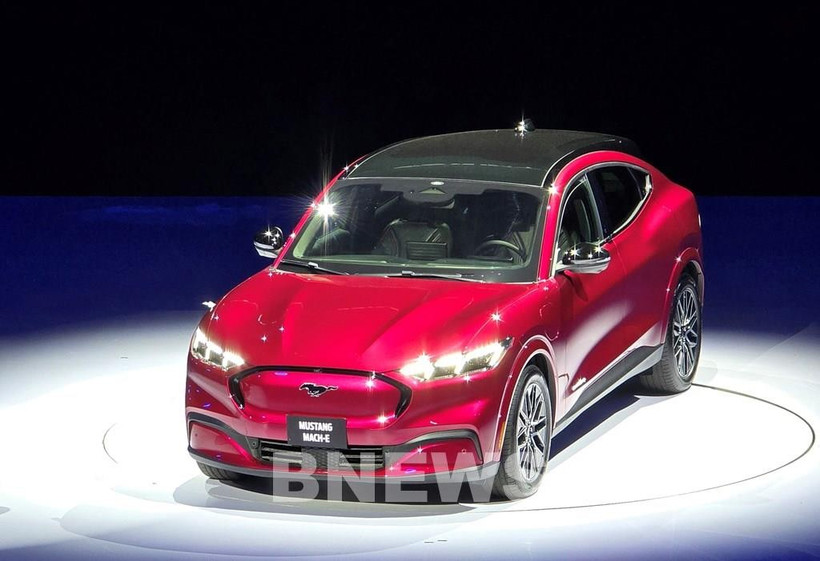 Ford Vietnam on August 15 unveils the Mustang Mach-E, the company’s first fully electric vehicle in Vietnam. (Photo: VNA)