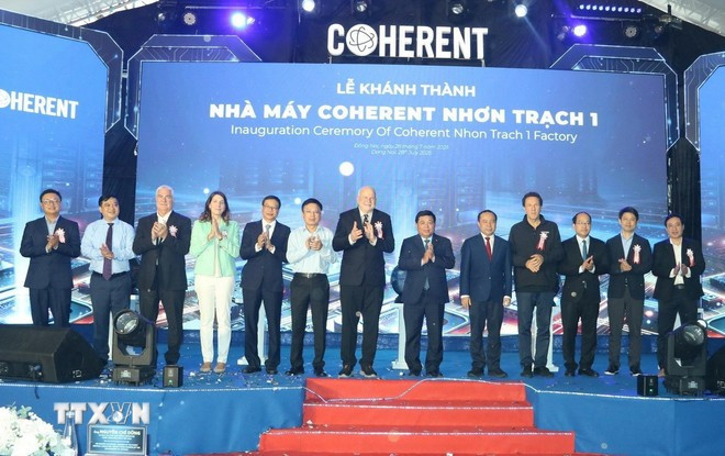 At the inauguration ceremony (Photo: VNA)