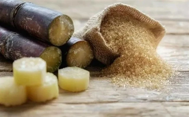 Cane sugar is a type of sugar made from sugar cane. (Photo: congthuong.vn)