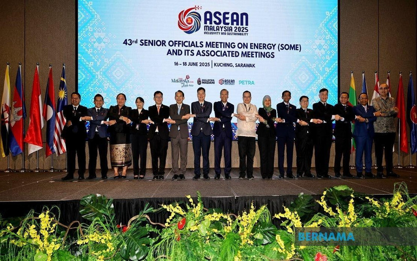Delegates at the 43rd Senior Officials Meeting on Energy (SOME) and its associated meetings. (Photo: Bernama)