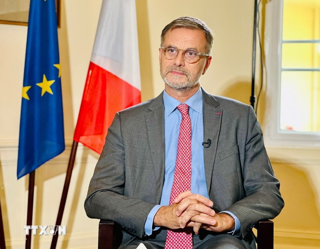 French Ambassador to Vietnam Olivier Brochet (Photo: VNA)