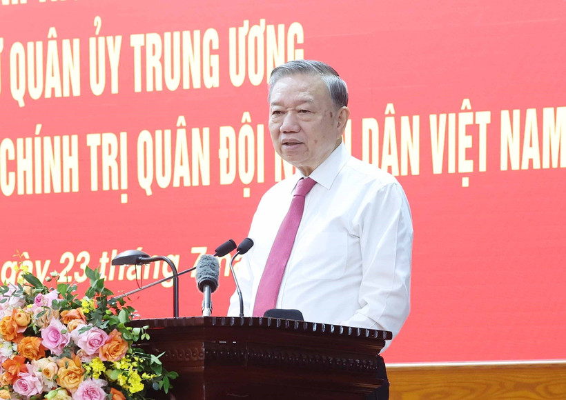 Party General Secretary To Lam speaks at the working session with the General Department of Politics of the Vietnam People's Army (VPA) in Hanoi on July 23. (Photo: VNA)