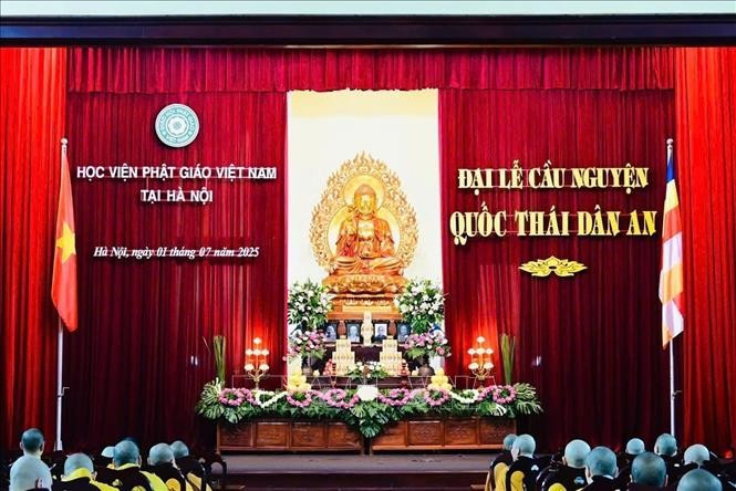 An overview of the grand prayer ceremony for national peace and prosperity (Photo: VNA)