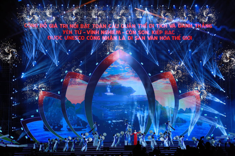 An art performance at the event. (Photo: VNA)