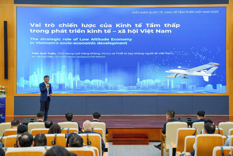 A view of the Vietnam Low-altitude Economy Forum 2025 in Hanoi on November 14, 2025 (Photo: VNA)
