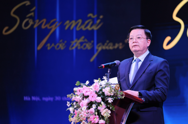 Deputy Prime Minister Mai Van Chinh speaks at the event (Photo: nld.com.vn)