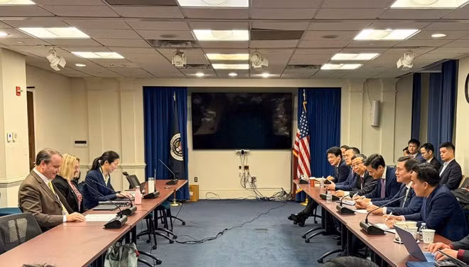 Participants at the official technical negotiation session between Vietnam and US (Photo: VNA)