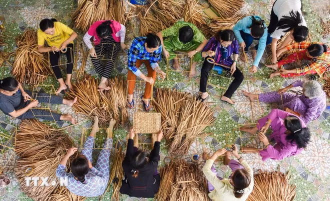 Many start-up models of rural women have increased value of local products while creating jobs for local residents. (Photo: VNA) 
