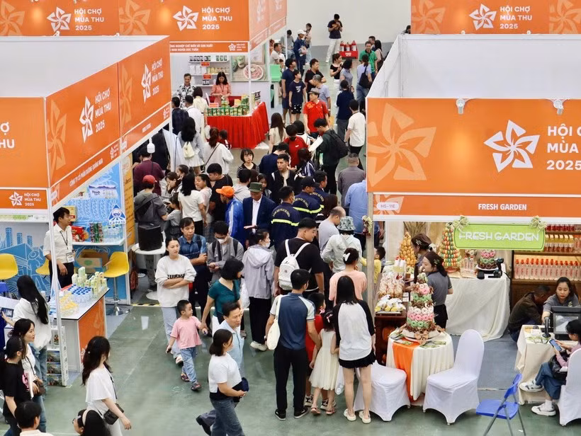 A corner of the Autumn Fair 2025 in Hanoi (Photo: VNA)