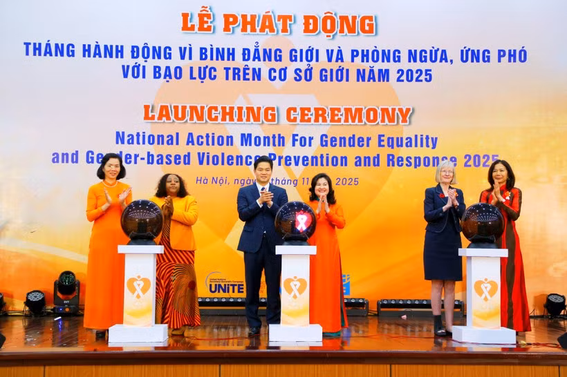 Officials at the launch of the National Action Month for Gender Equality and Gender-Based Violence Prevention and Response 2025 (Photo: VNA)