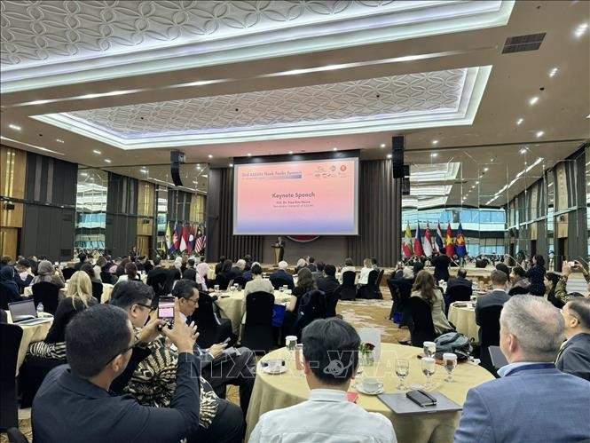 Overview of the summit (Photo: VNA)