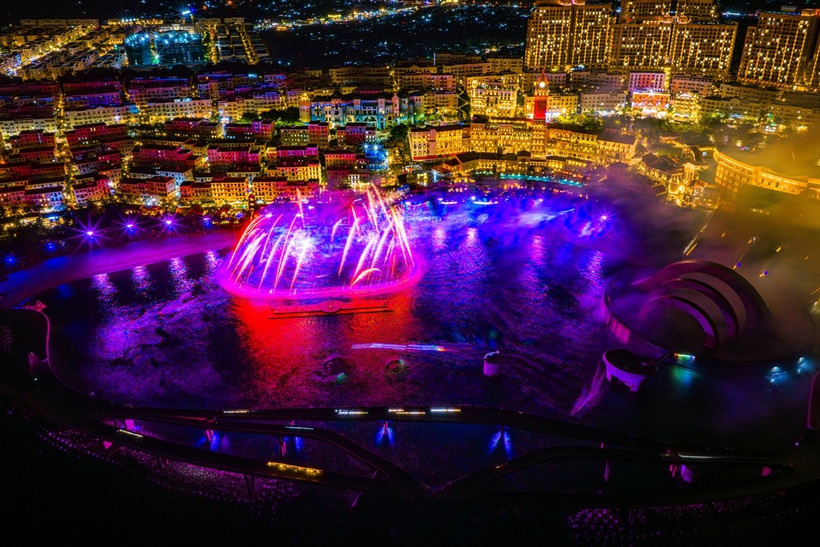 The return of Symphony of the Sea makes Phu Quoc a must visit destination this year-end. (Photo: Sun Group)