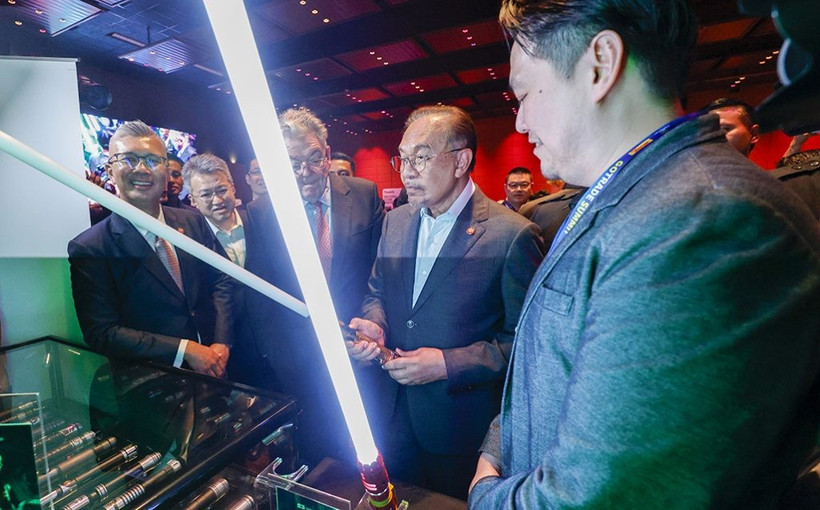 Malaysian Prime Minister Datuk Seri Anwar Ibrahim said that Malaysia wants RCEP to serve not just the interests of large multinational corporations, but also to deliver concrete benefits to small and medium enterprises, workers, and communities. (Photo: MEDIA MULIA)