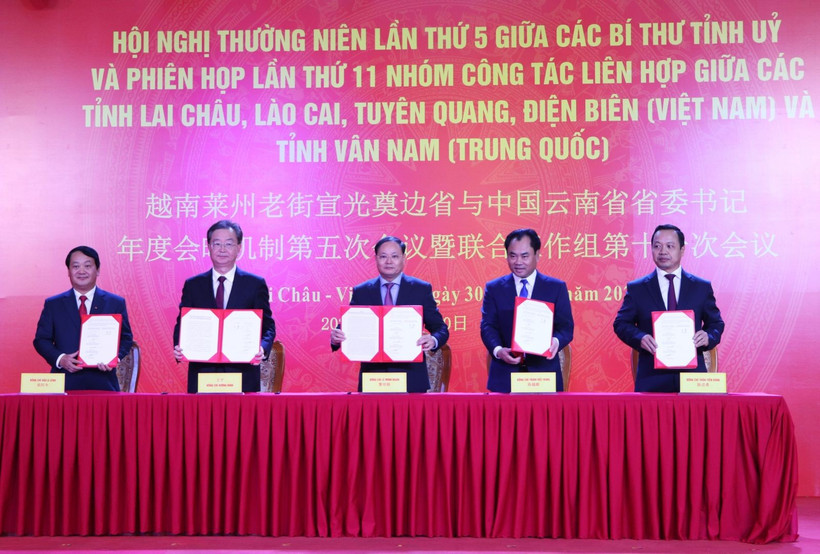 At the 5th annual conference between the provincial Party Secretaries of Vietnamese northern provinces and the Secretary of Yunnan provincial Party Committee (China). (Photo: VNA)
