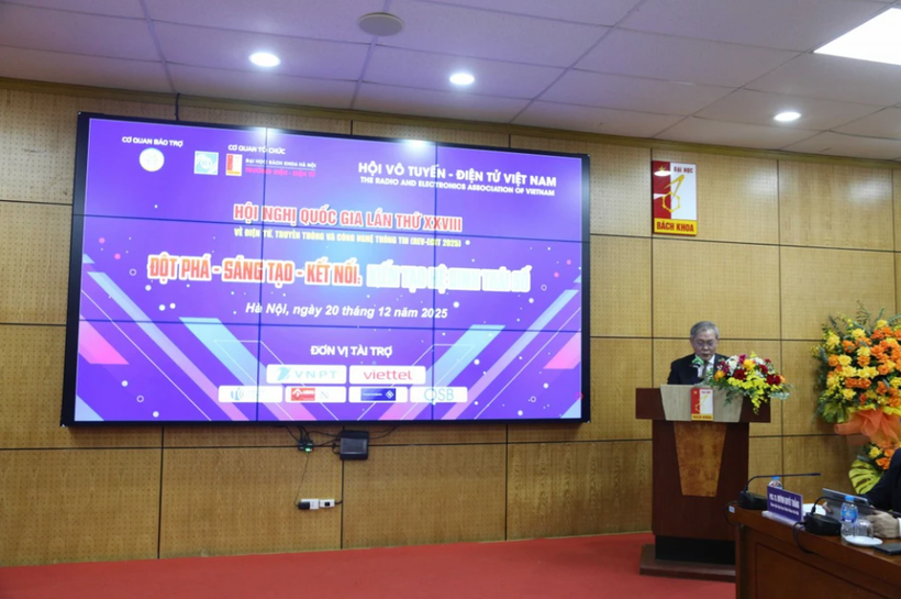 The 28th National Conference on Electronics, Communications and Information Technology (REV-ECIT 2025) takes place at the Hanoi University of Science and Technology (HUST) on December 20. (Photo: dientuungdung.vn)