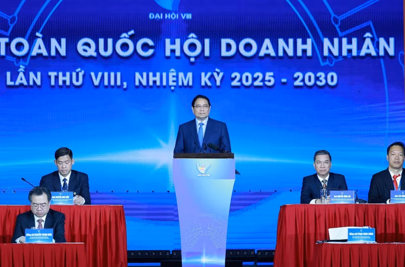 Prime Minister Pham Minh Chinh speaks at the 8th National Congress of the Vietnam Young Entrepreneurs' Association (VYEA) for the 2025 – 2030 term in Hanoi on November 27, 2025. (Photo: VNA)