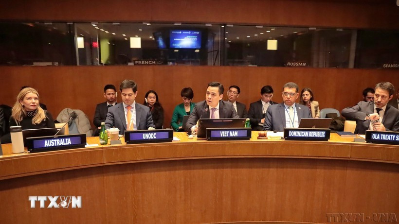 The Permanent Mission of Vietnam to the United Nations, in cooperation with the Permanent Mission of Australia and the UN Office on Drugs and Crime (UNODC), co-hosts a discussion on the signing ceremony of the UN Convention against Cybercrime in New York on February 19. (Photo: VNA)